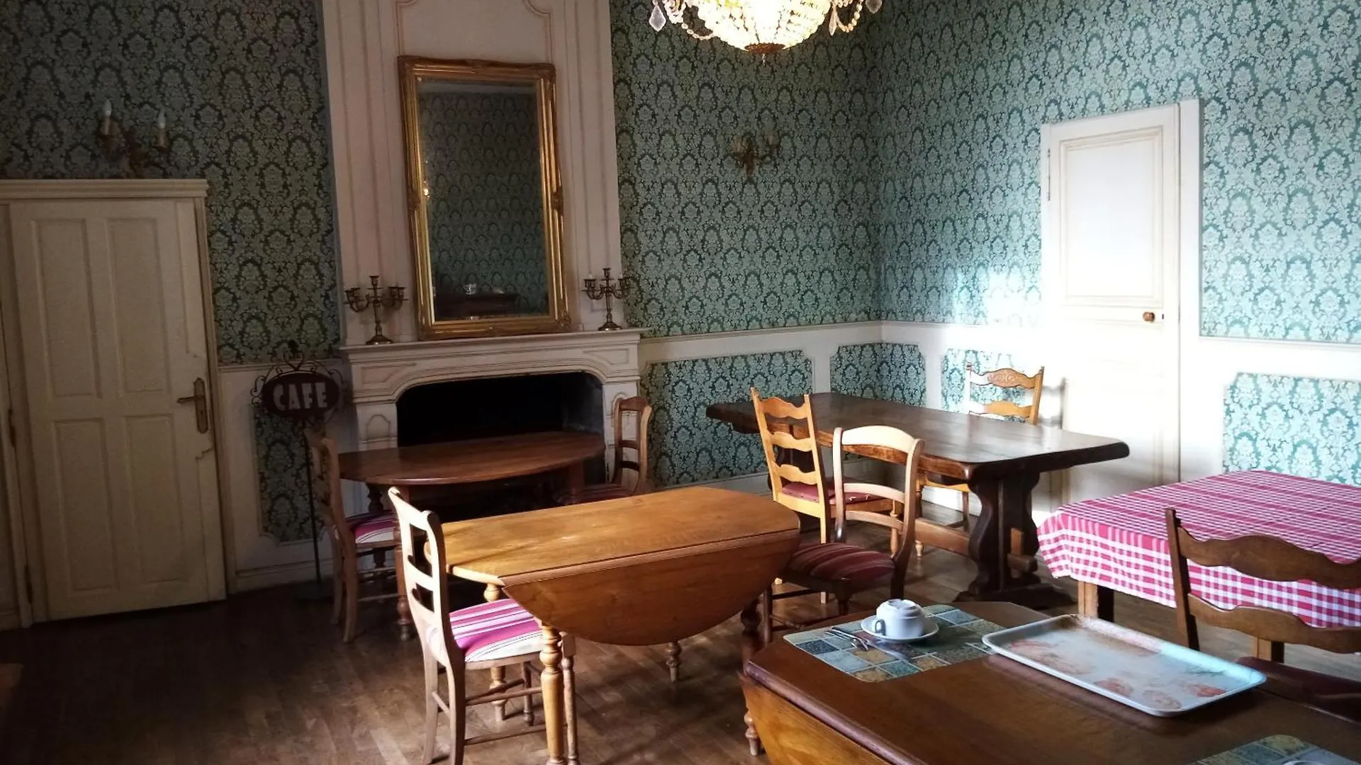 Domaine De Launay Blot, Proche Mt St Michel Baguer-Morvan Guest house
